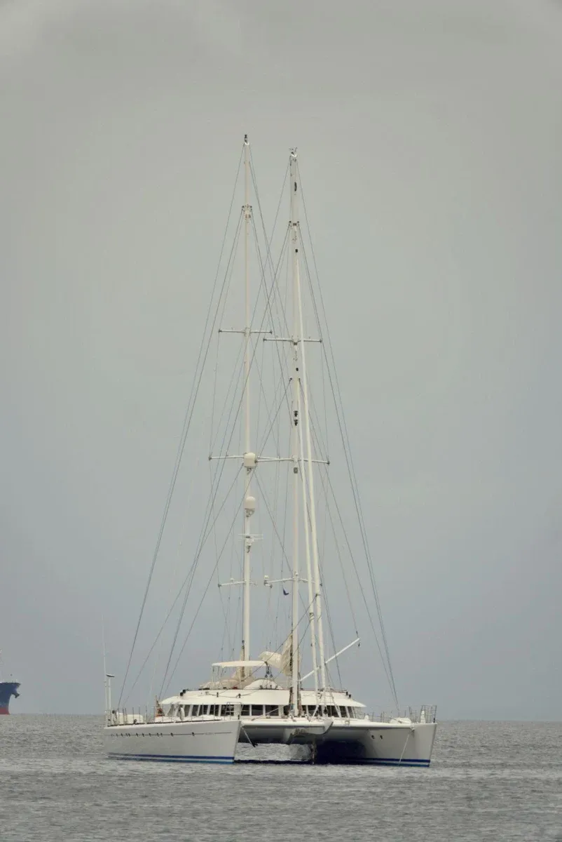 Sailing Yacht (2) SEB CREDIT MarshallIslandsPocketGuide.com