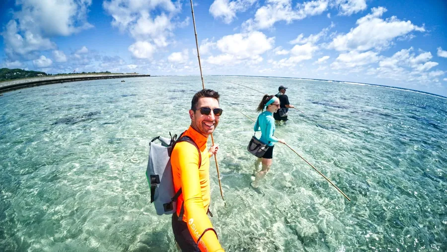 Sammy's Bamboo Reef Fishing Raro (14) CREDIT CookIslandsPocketGuide.com