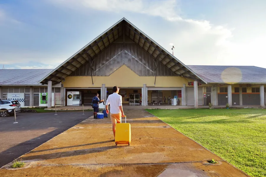 Santo Airport (2) S CREDIT VanuatuPocketGuide.com