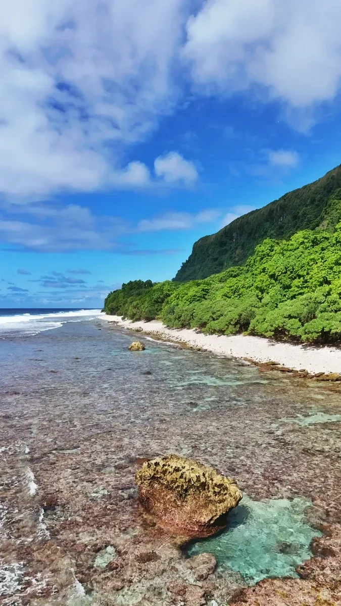 Saua Luo Ma'a 2 Rocks Ta'u CREDIT AmericanSamoaPocketGuide.com