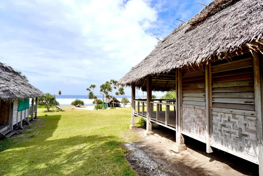 Sea Breeze Bungalows (1) SEB CREDIT VanuatuPocketGuide.com