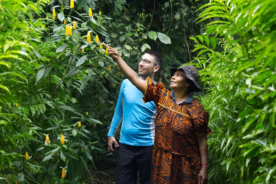 Serah's Botanical Garden CREDIT VanuatuPocketGuide.com