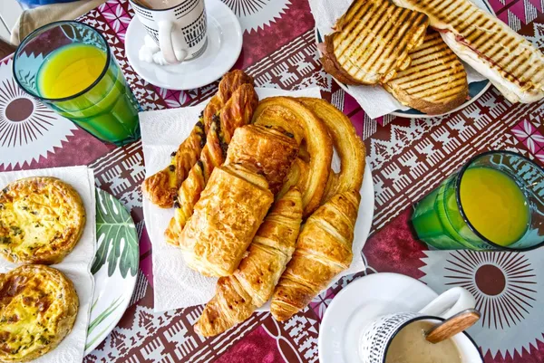 Snack Ugatai Food Breakfast Croissant Pain (3) CREDIT WallisandFutunaPocketGuide.com