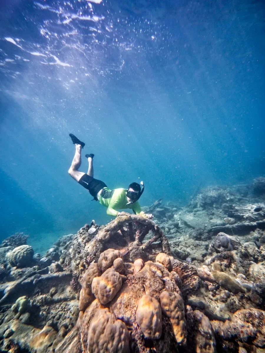 Snorkel Million Dollar Point CREDIT VanuatuPocketGuide.com