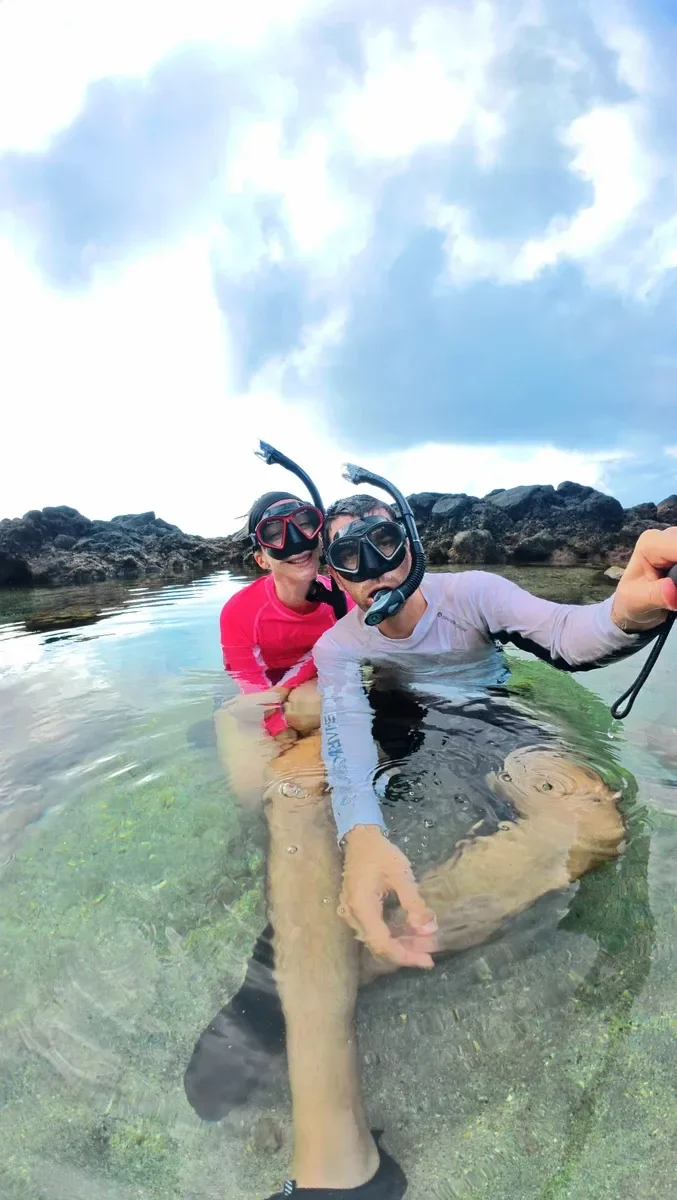 Snorkelling Couple Faga Tidal Pool Ta'u CREDIT AmericanSamoaPocketGuide.com