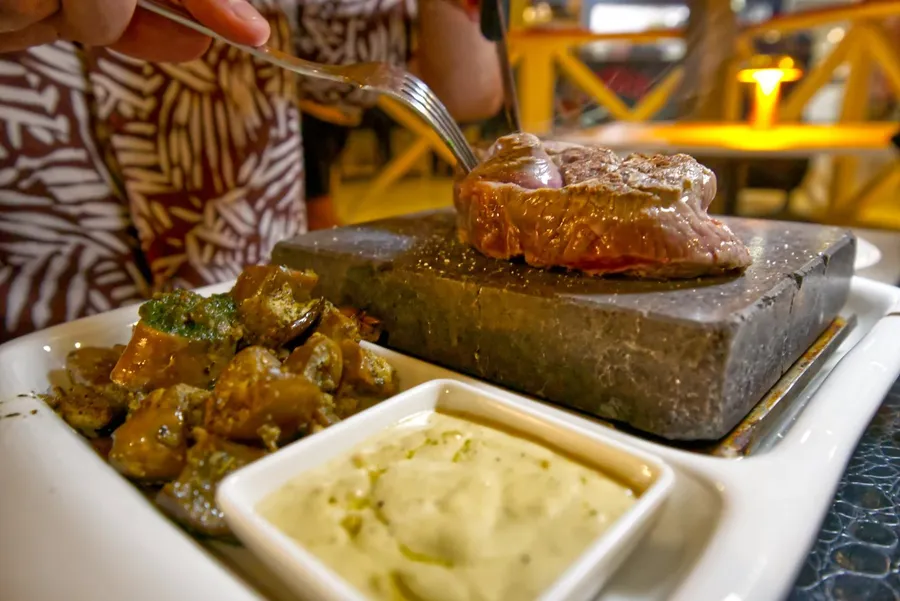 Stonegrill Food Restaurant CREDIT VanuatuPocketGuide.com