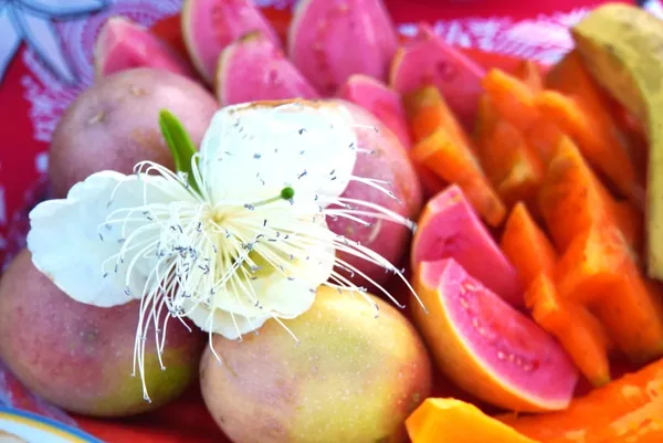Sunrise Breakfast Vito Food Fruit CREDIT cookislandspocketguide.com