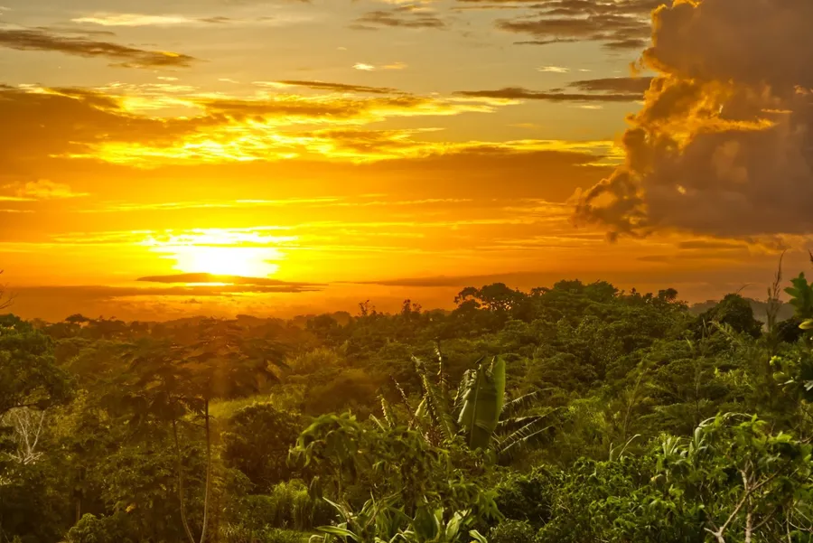 Sunset Havannah Efate CREDIT VanuatuPocketGuide.com