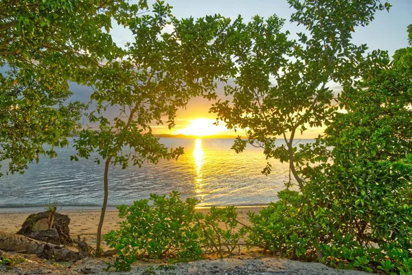 Sunset Havannah Efate Landscape CREDIT VanuatuPocketGuide.com