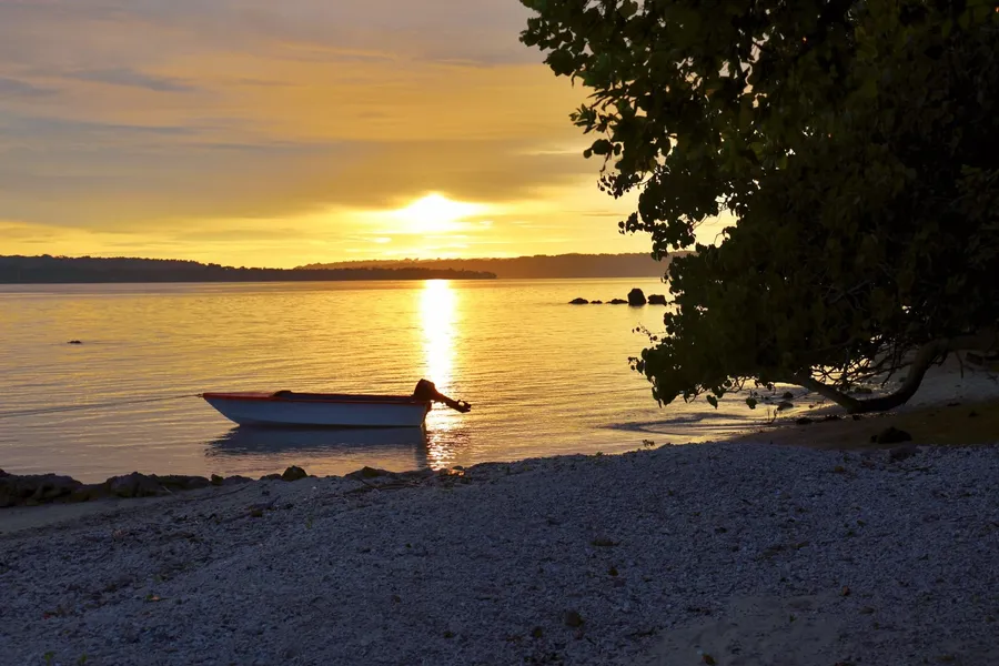 Sunset Weather Santo Million Dollar Allan Power CREDIT VanuatuPocketGuide.com
