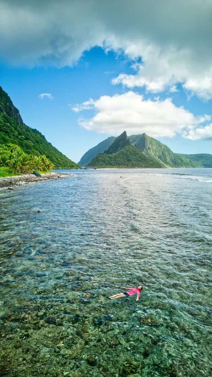 Swim Sili Ofu Olosega Manu'a 1 CREDIT AmericanSamoaPocketGuide.com