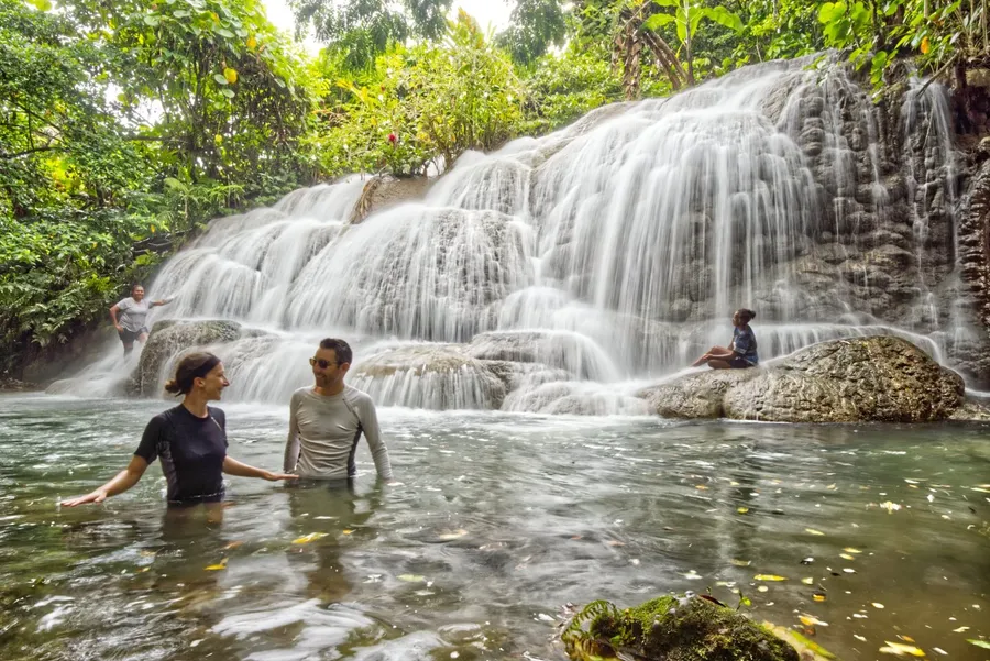 Taffuntari Waterfall Santo HERo 2 CREDIT VanuatuPocketGuide.com