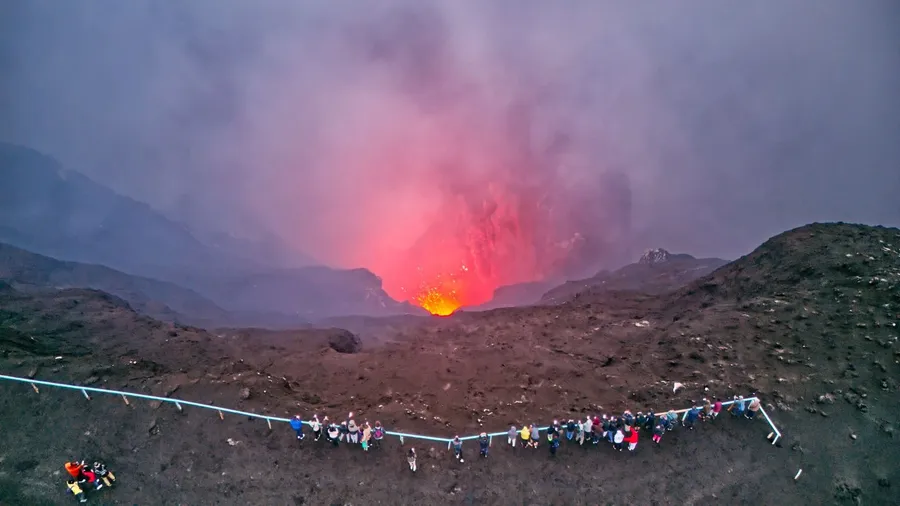 Tanna Volcano Tour Mt Yasur (8) CREDIT VanuatuPocketGuide.com