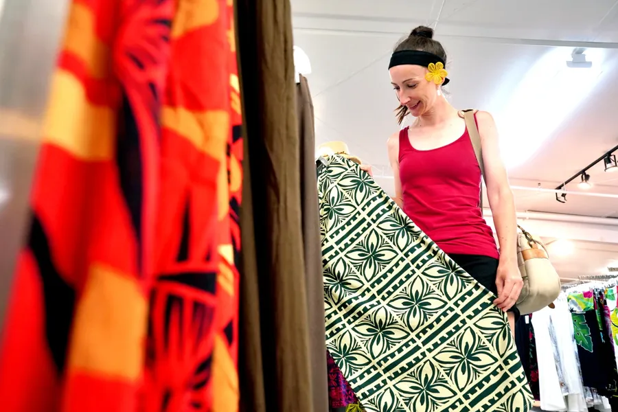 Tanoa Shopping Clothes CREDIT AmericanSamoaPocketGuide.com