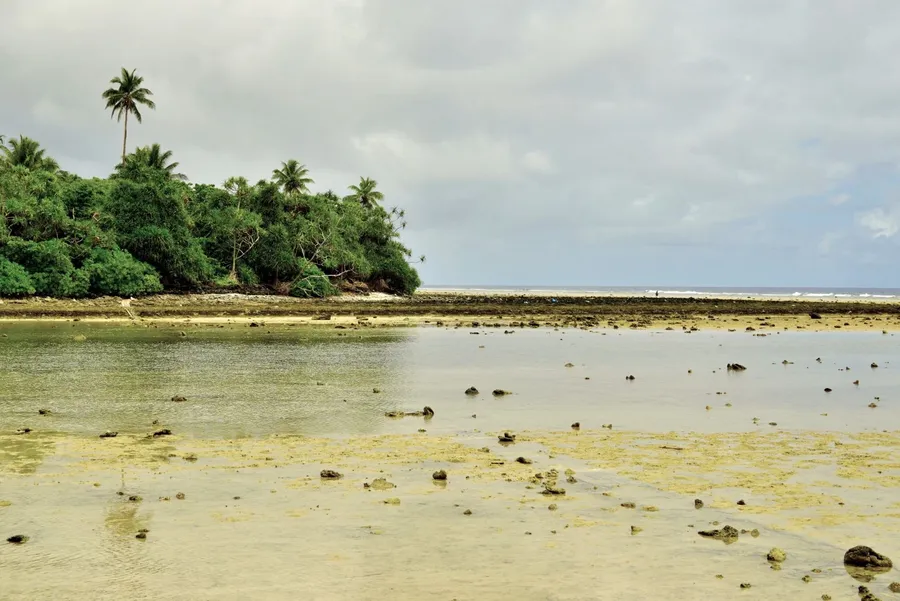 The Spoon Landscape Weather Reef SEB CREDIT MarshallIslandsPocketGuide.com