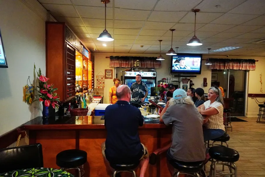 Tradewinds Bar CREDIT AmericanSamoaPocketGuide.com