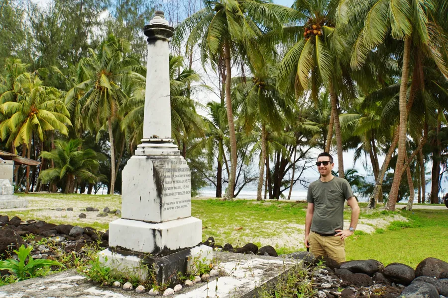 Tu'i Manu'a Graves Memorial Historical Site (2) CREDIT AmericanSamoaPocketGuide.com