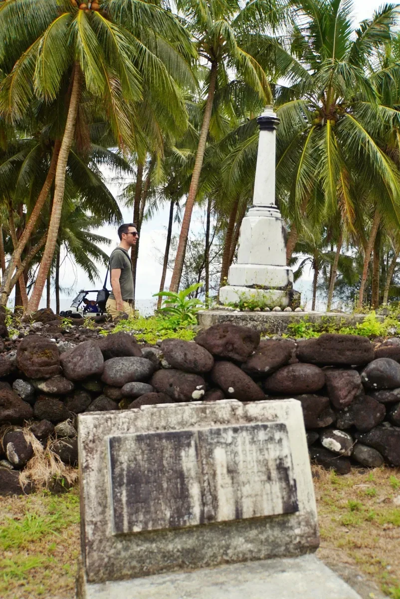 Tu'i Manu'a Graves Memorial Historical Site (4) CREDIT AmericanSamoaPocketGuide.com