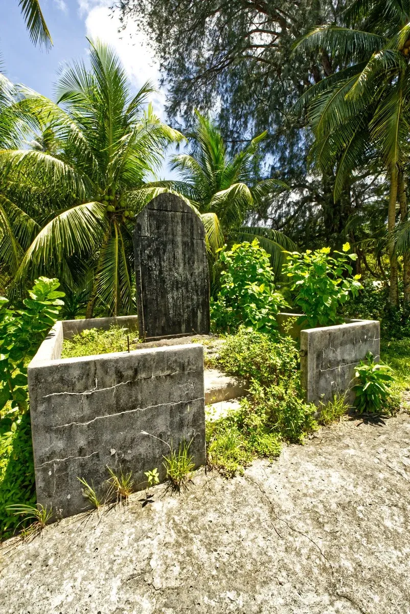 Typhoon Monument 1 CREDIT MarshallIslandsPocketGuide.com