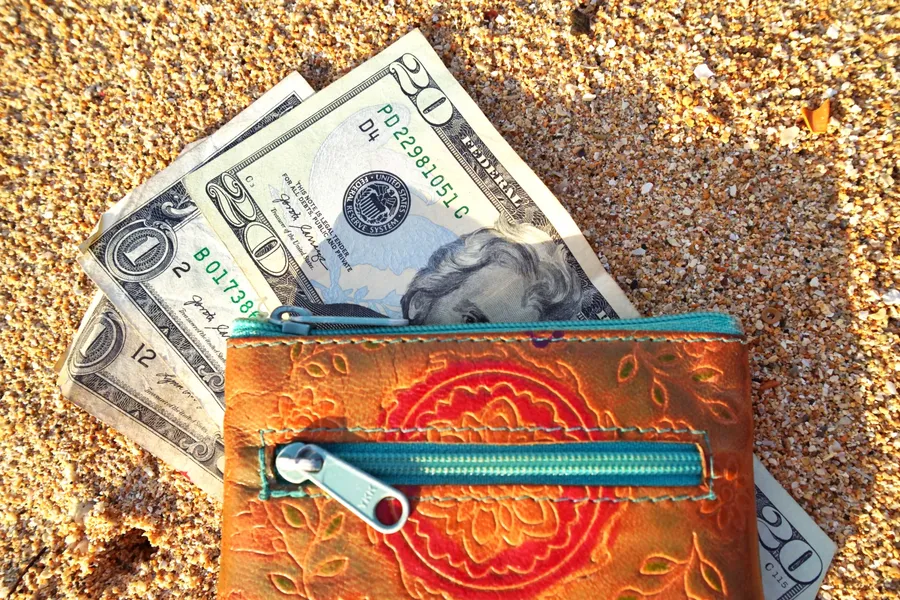 US Dollar Currency Money Cash CREDIT AmericanSamoaPocketGuide.com