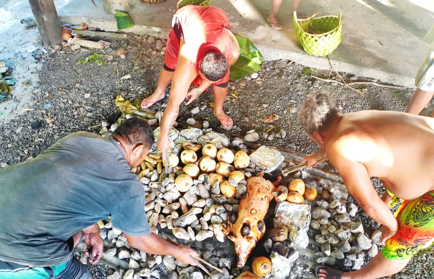 Umu Food Traditional Culture (6) CREDIT AmericanSamoaPocketGuide.com