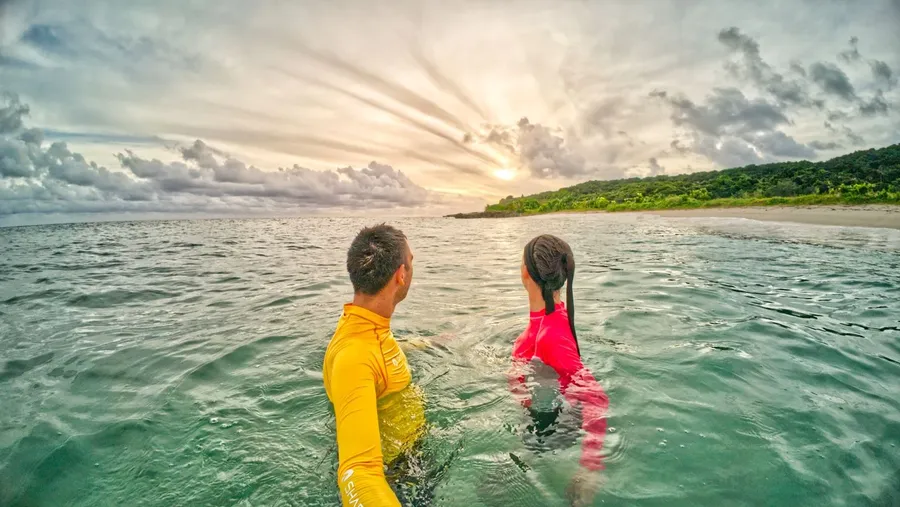Vele Beach and Snorkel Couple (5) CREDIT WallisandFutunaPocketGuide.com