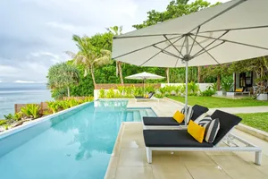Vila 25 Accomm Luxury Pool CREDIT VanuatuPocketGuide.com