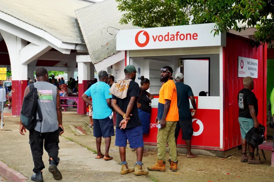 Vodafone Port Vila Market CREDIT VanuatuPocketGuide.com