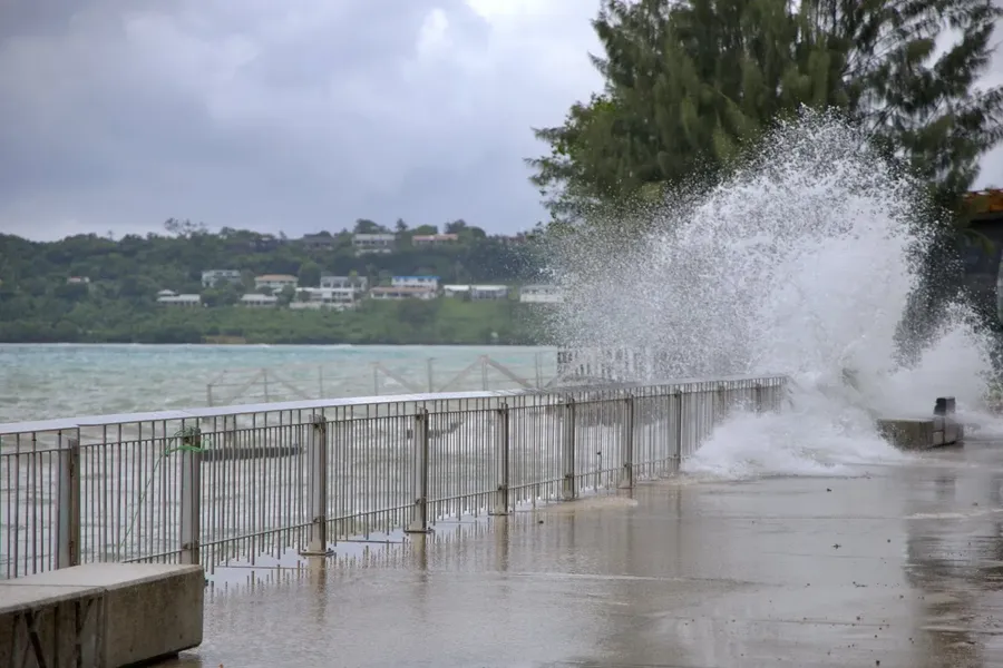 Weather Cyclone SE CREDIT VanuatuPocketGuide.com
