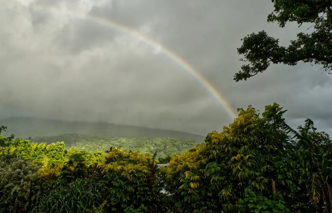 Weather Ta'u Rainbow CREDIT AmericanSamoaPocketGuide.com