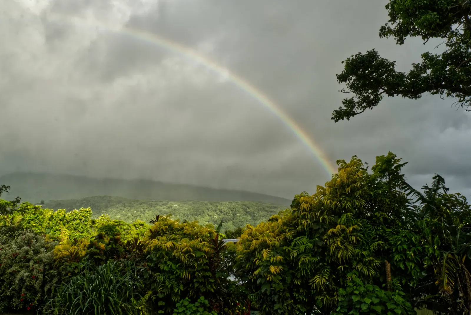 Weather Ta'u Rainbow CREDIT AmericanSamoaPocketGuide.com