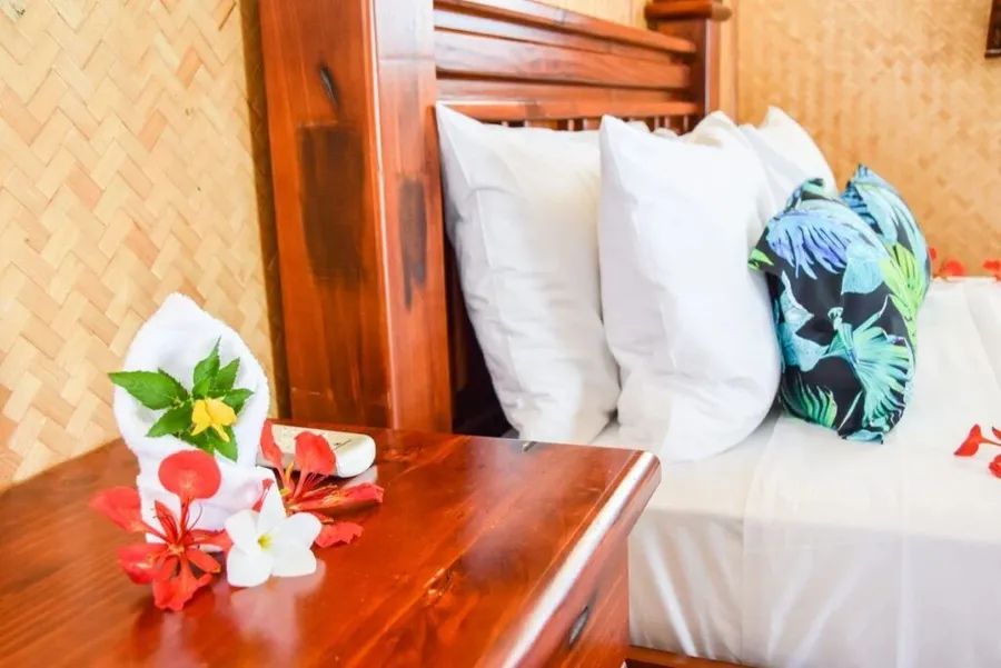 10 Best Family Resorts & Accommodations on Aitutaki [2023]