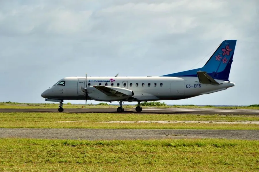 Aitutaki Transport Guide: 10 Ways to Get to (& Around) Aitutaki ✈️