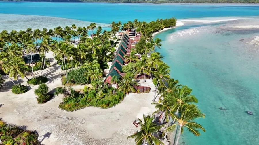 7 Best Wedding Venues on Aitutaki 💍