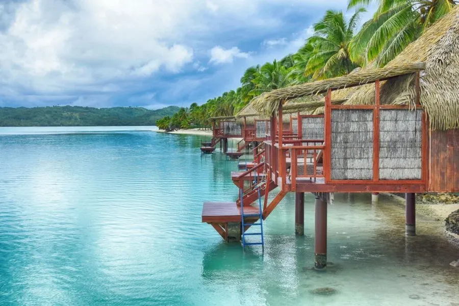 6 Best Adults-Only Resorts on Aitutaki [2023]