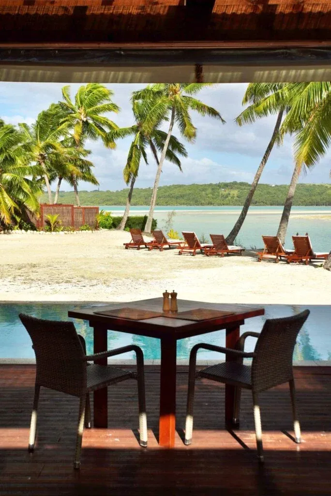 Aitutaki Lagoon Restaurant 2 CREDIT cookislandspocketguide.com 1 1 684x1024