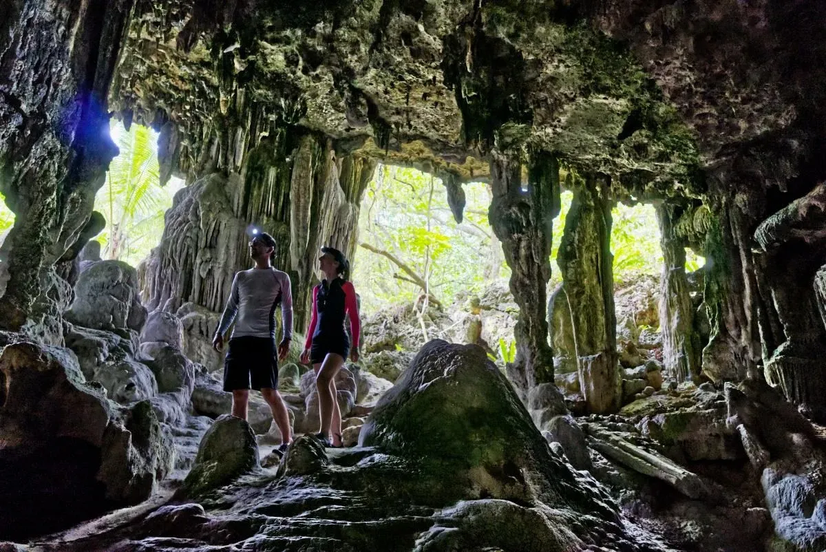 11 Best Adventure Activities in Rarotonga & the Cook Islands 🤙