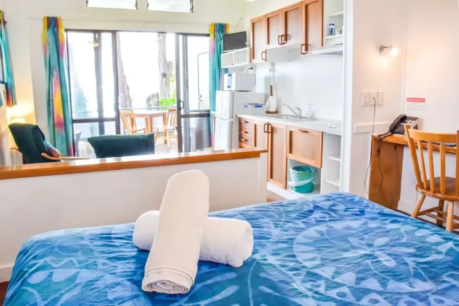 10 Best Self-Catering Accommodations on Rarotonga 🍽️ [2025]