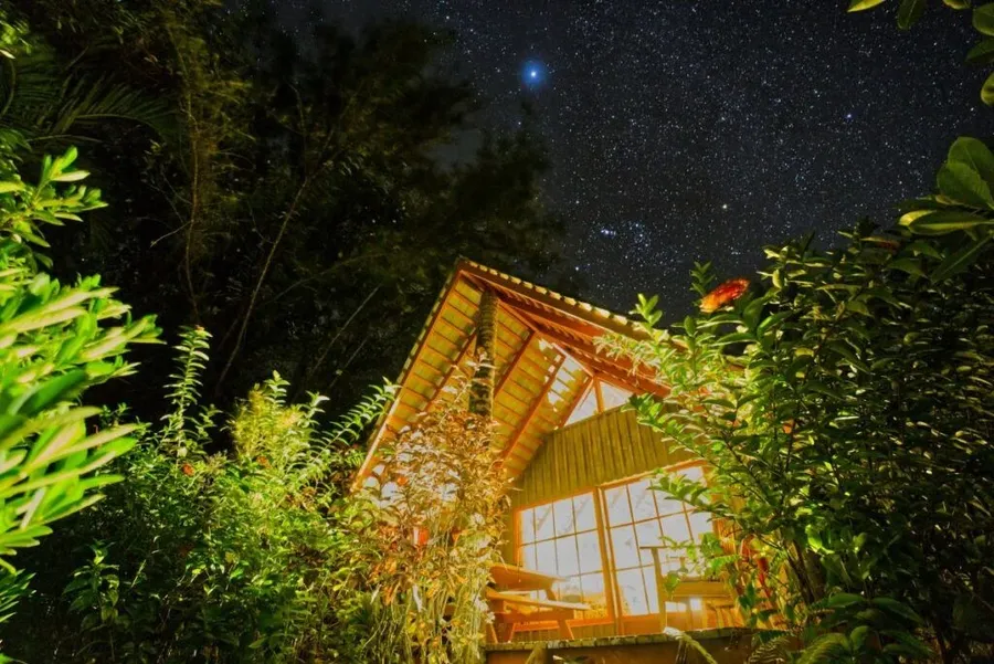 20 Most Romantic Honeymoon Resorts in the Cook Islands [2025]