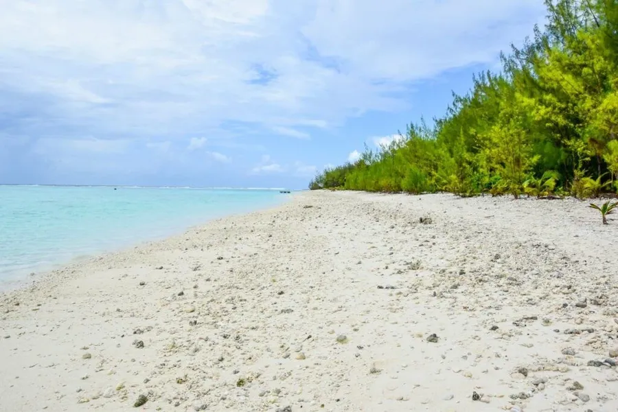 10 Best Beaches on Aitutaki ⛱️
