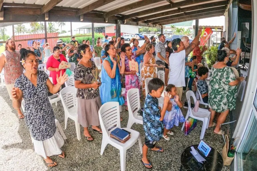Public Holidays in the Cook Islands (& Other Important Dates) đď¸