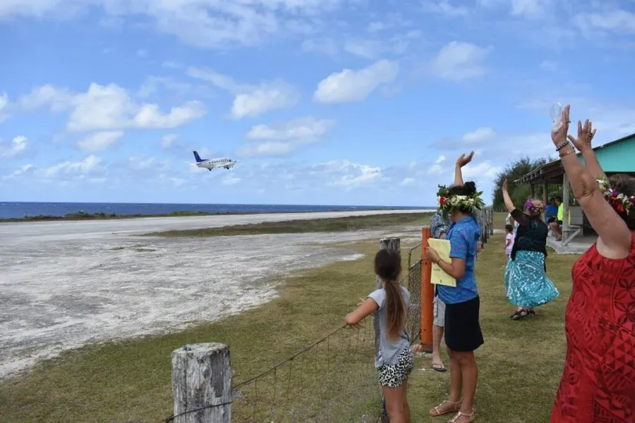 Mauke Transport Guide: 7 Ways to Get to (& Around) Mauke
