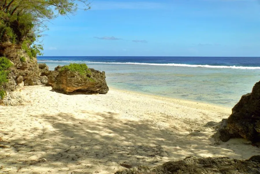 7 Best Beaches on Atiu