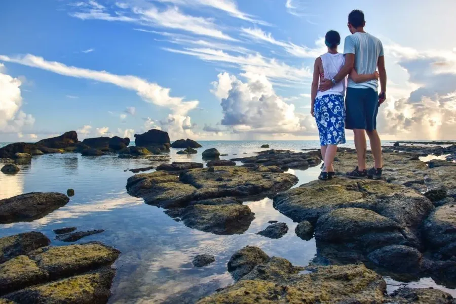 20 Essentials You NEED to Pack for Rarotonga & the Cook Islands ????