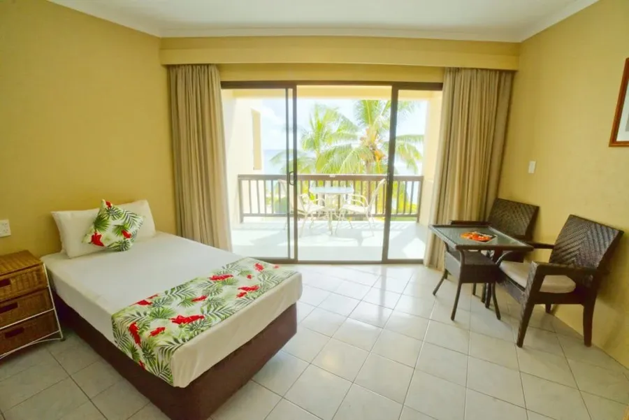 10 Best Hotels in Rarotonga & the Cook Islands 🏨 [2025]