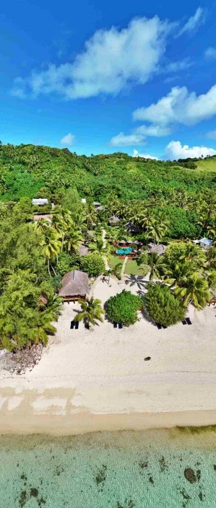 The Complete Adults-Only Travel Guide to the Cook Islands 🍹 [2025]