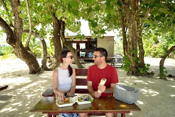 10 Best Honeymoon Packages in the Cook Islands 💑