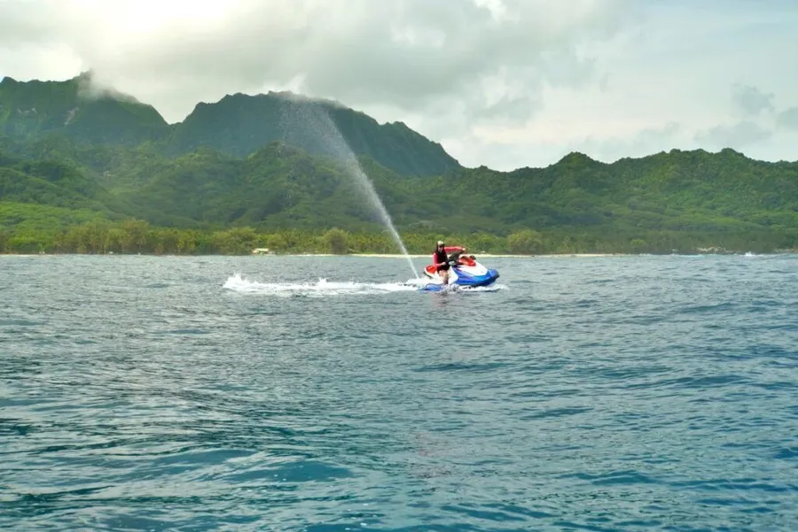 16 Most Romantic Things to Do on Rarotonga for Couples ❤️