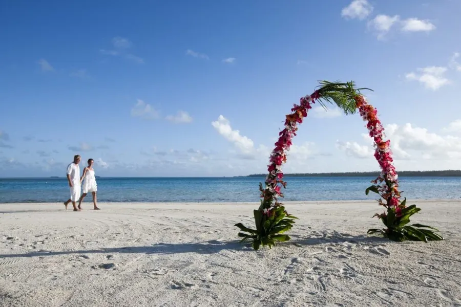How to Plan a Wedding in the Cook Islands ???? [2023]