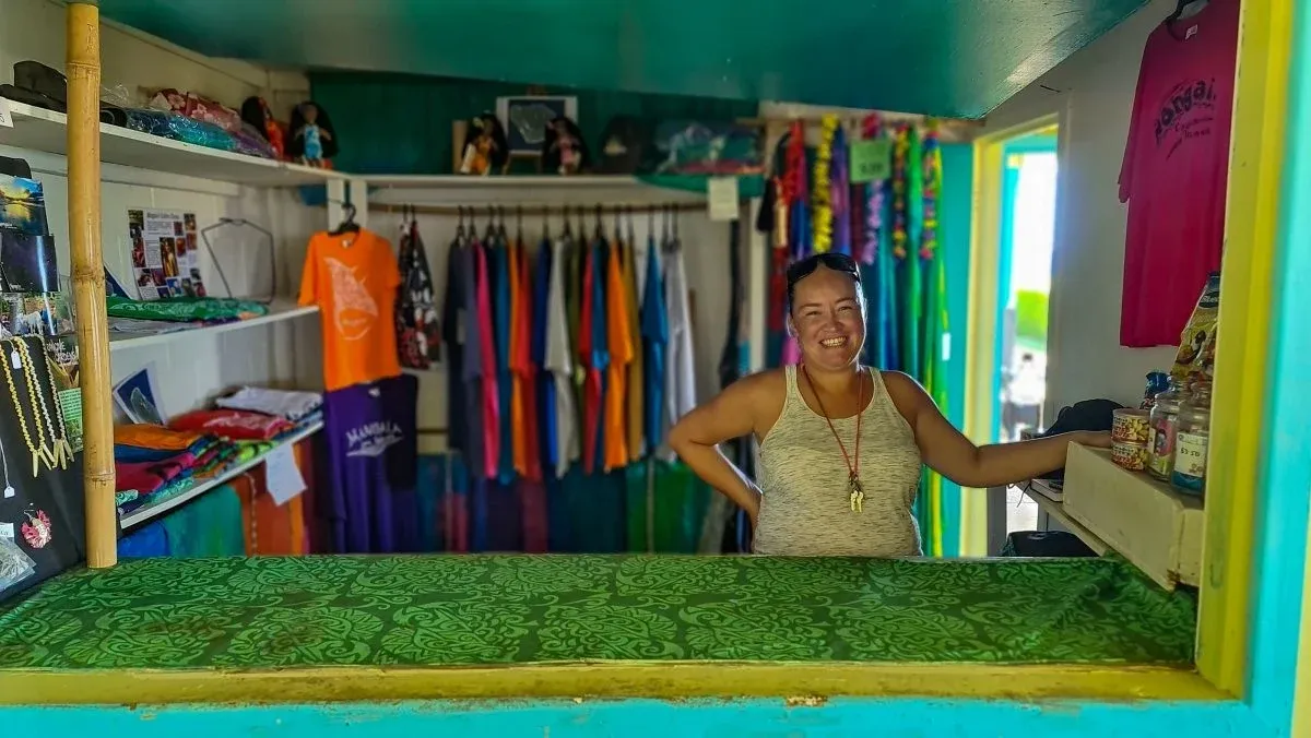 Information, Shops & Services on Mangaia